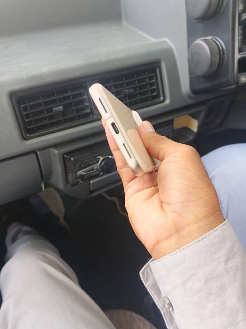 Google Pixel 8 1
