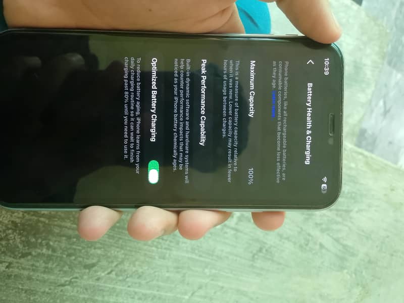 Apple iPhone 11 3