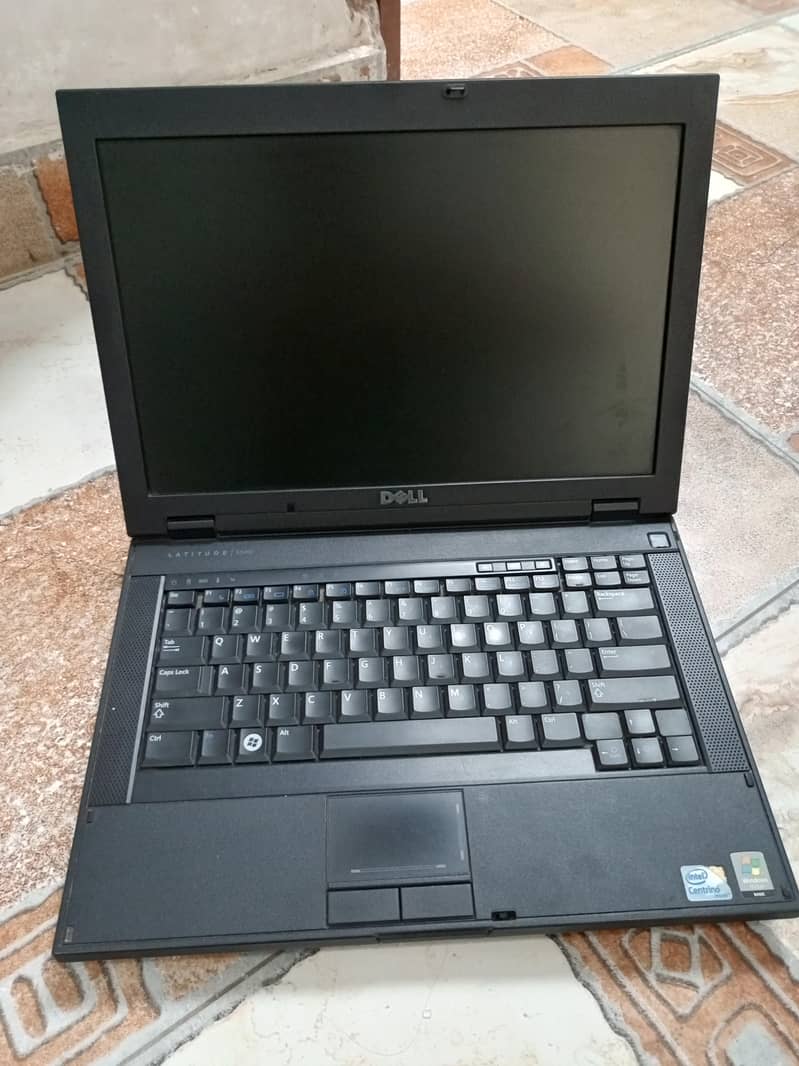 Dell E 5400 0