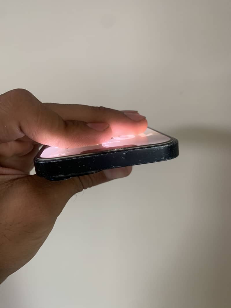 iPhone 14 5