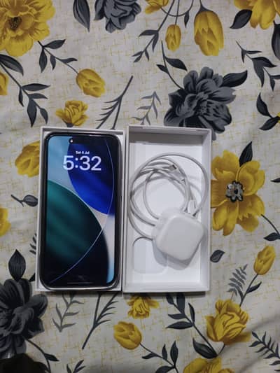 15 pro max 4months sim working 256gb 10/10