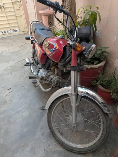 Road Prince 70cc 2019 model + Suzuki 1971 model for sale both bikes