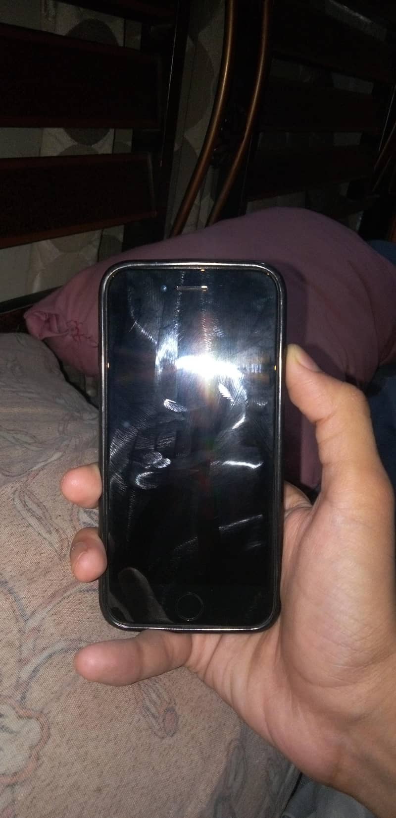 Apple iPhone 8 3