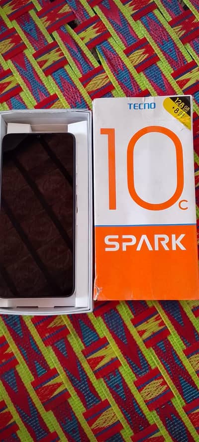 tecno spark 10C 4+4 128 gb