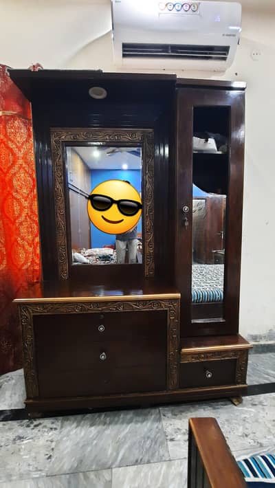 New like Dressing mirror with drawers and shelf