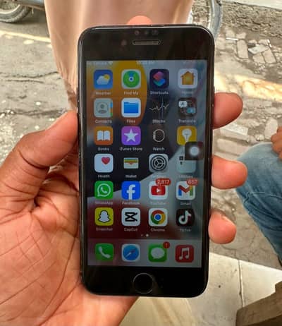 Apple iPhone 7 128