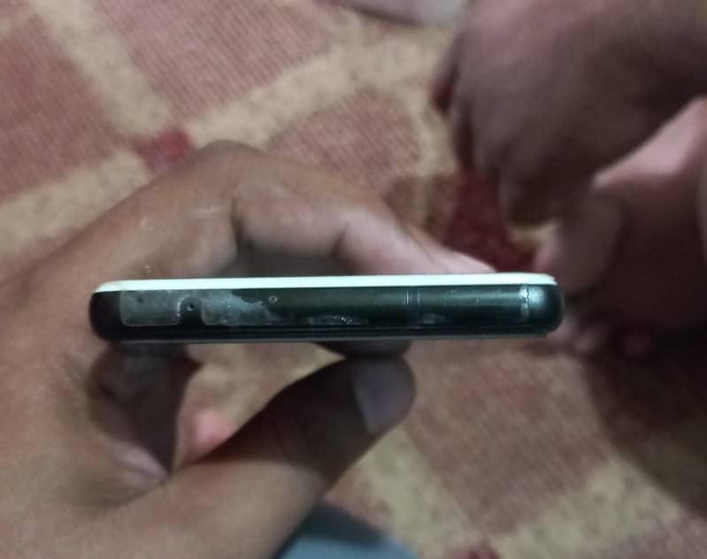 Google Pixel 6a 4