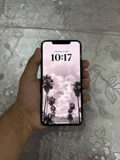 Apple iPhone XS Max mobile phone for sale in jaranwala