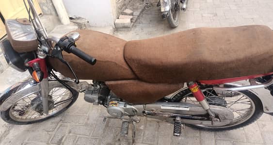 HONDA CD 70 2020 MODEL URGENT SALE