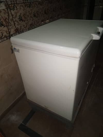 Deep Freezer 13 cubic feet