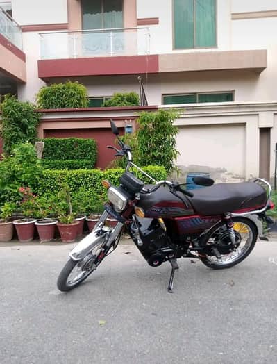 quarandazi 100 rupee me bike hasil kary