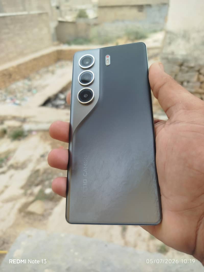 Tecno camon 40pro 2
