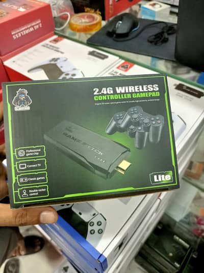 20000 games installed one gaming console stick 2 gaming controllers