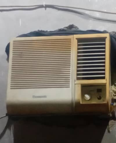 window AC in working condition 03004889195
