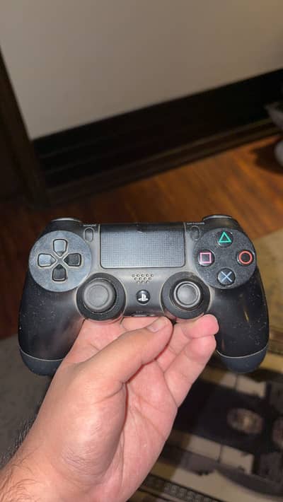 PS4 Fat 500GB Non Jail Break Total Gen1