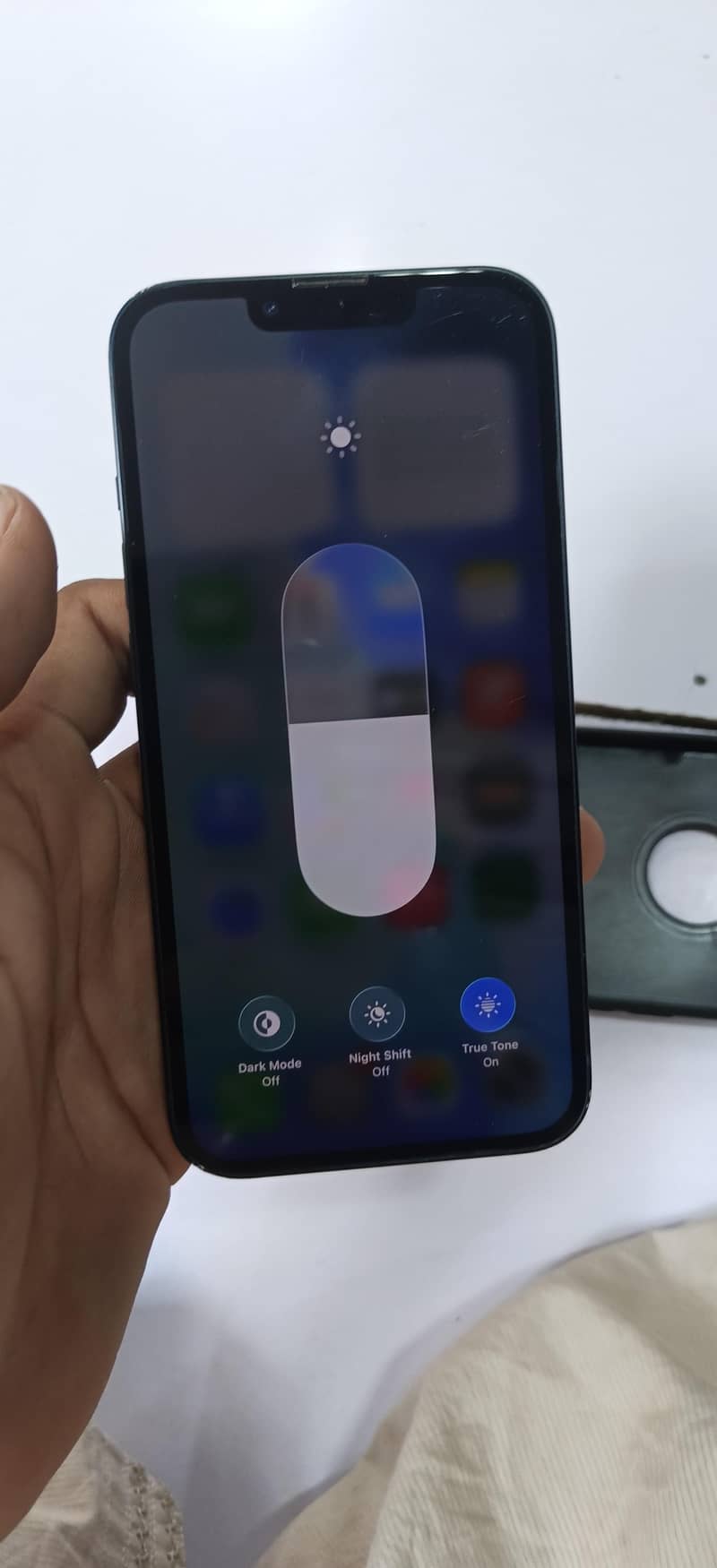 Apple iPhone 13 1