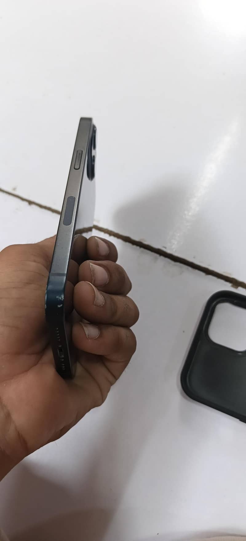 Apple iPhone 13 6