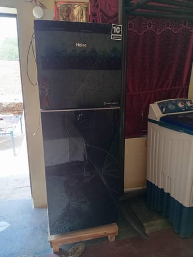 haier refrigerator  hrf 276 ip