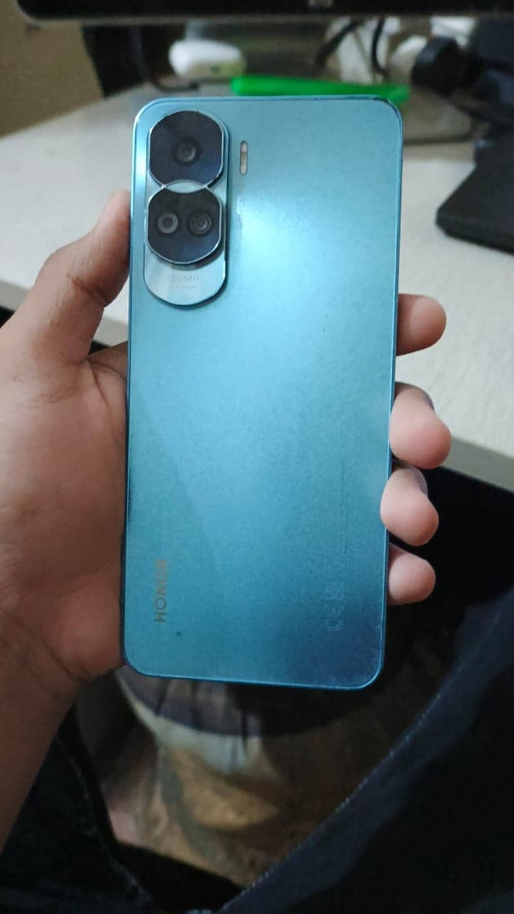 Honor C90 lite 0