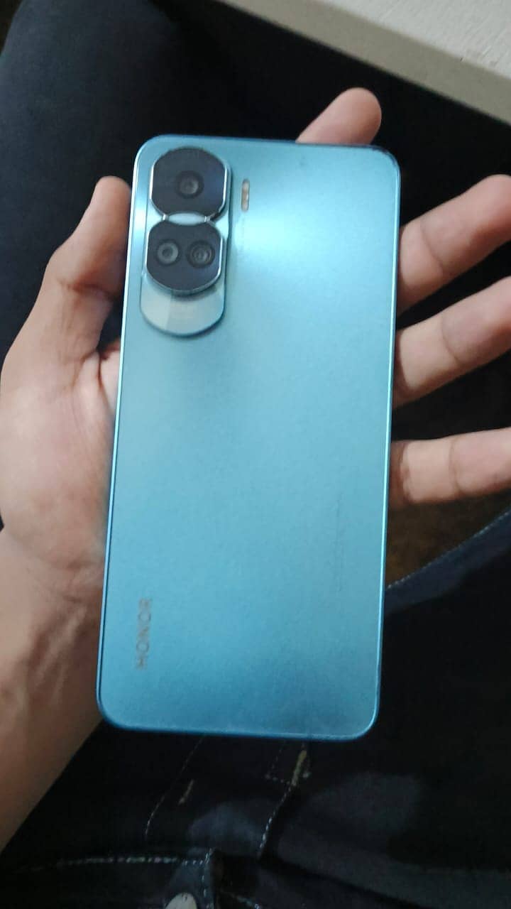 Honor C90 lite 4