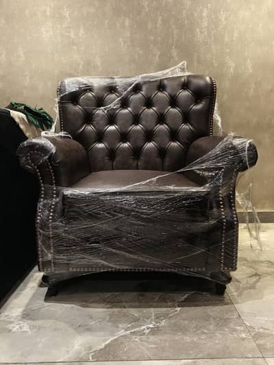 MASTER WING CHAIR