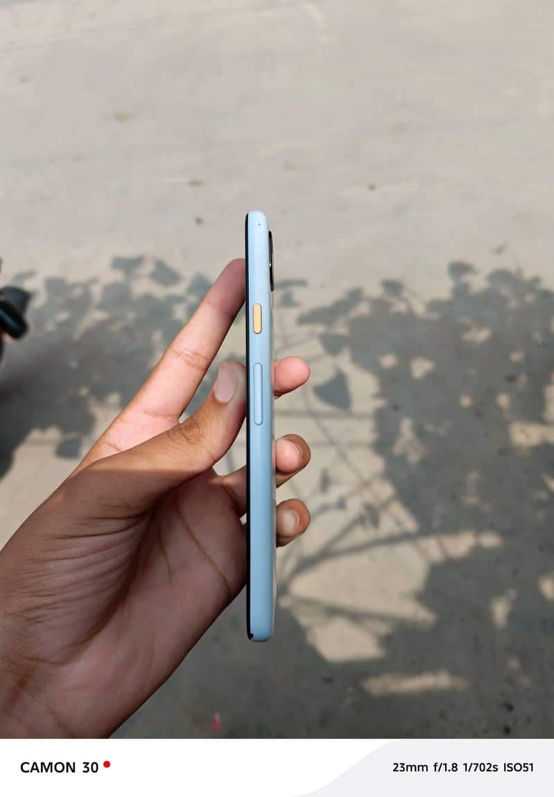 Google Pixel 4a 3