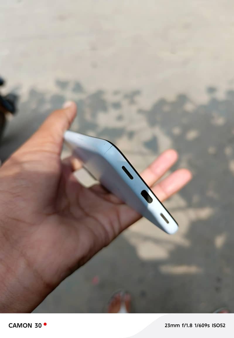 Google Pixel 4a 6