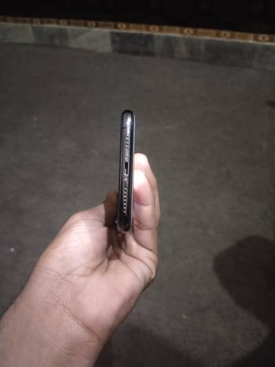 Apple iPhone 11 Pro Max WhatsApp 03051855748