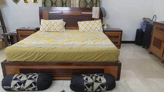 Need to sell Used Bedroom set.