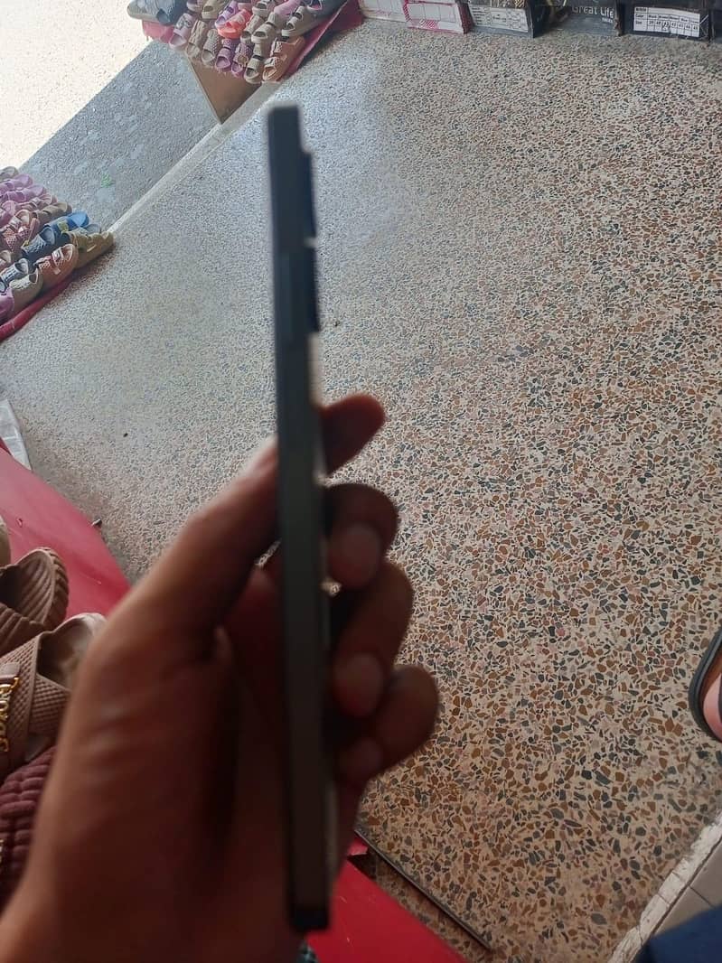 Realme Note 60x 4