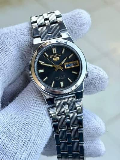 seiko 5 7S26 automatic