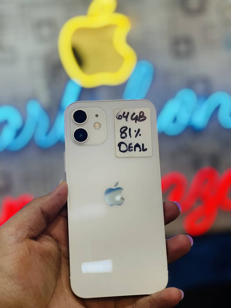 Apple iPhone 12 1