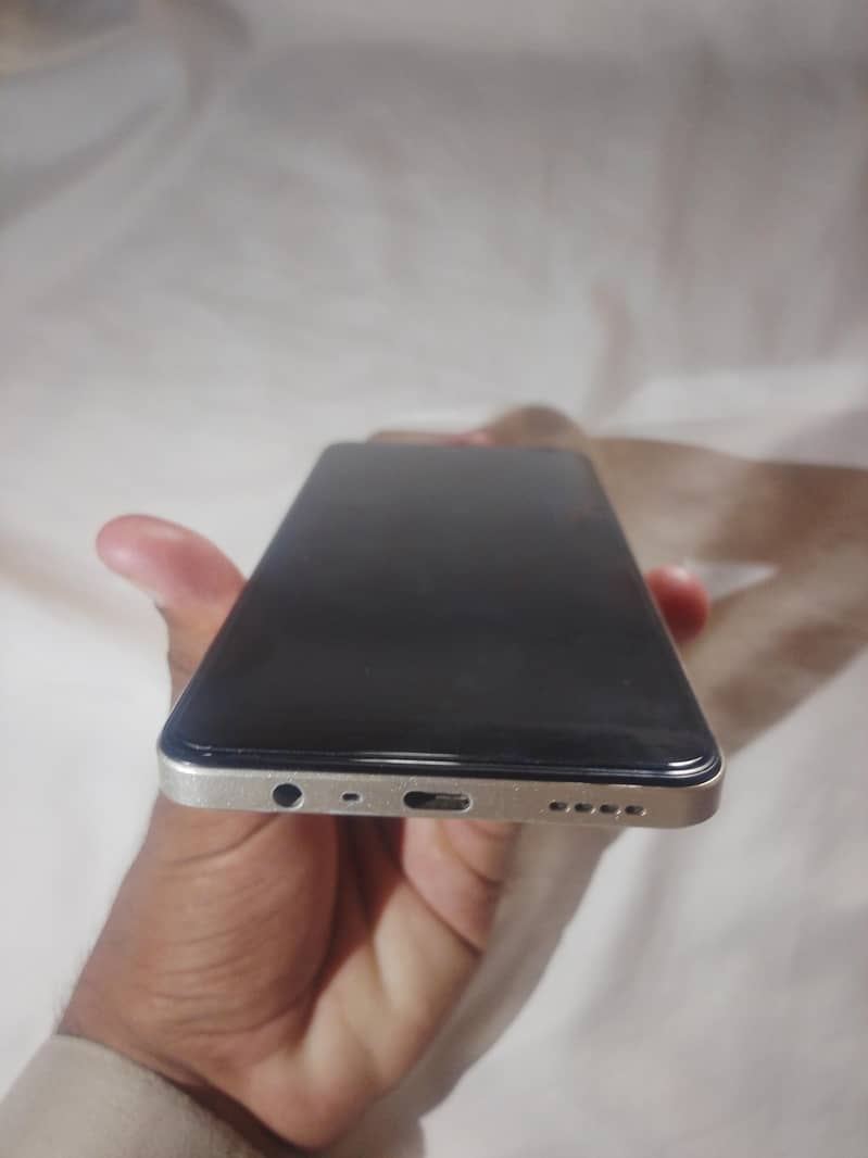 Realme C53 3