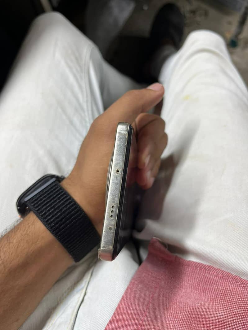 Tecno CAMON 30 4