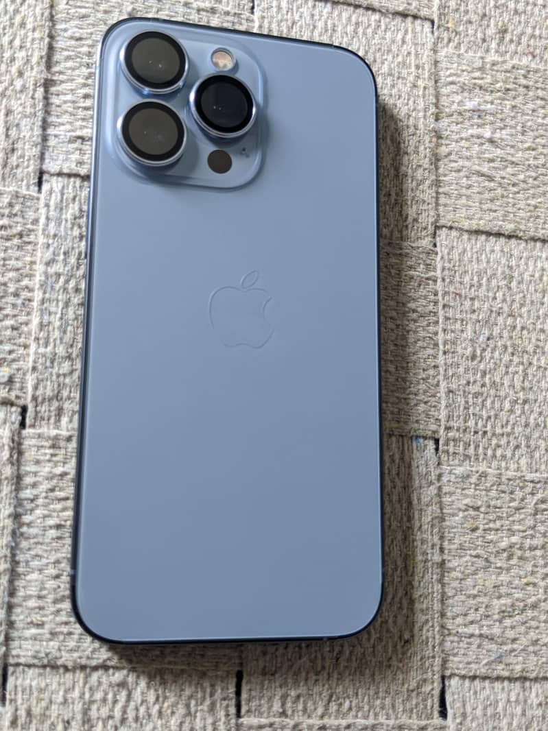 Apple iPhone 13 Pro [read description first] 0