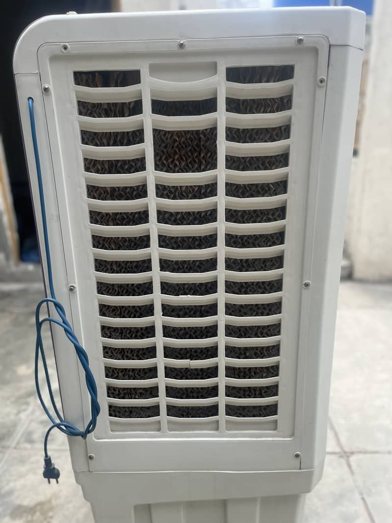 Room cooler 1