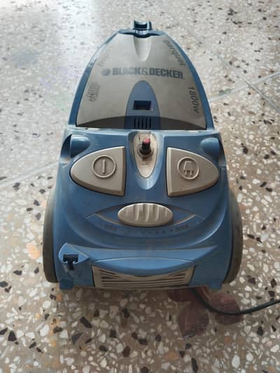 Vacuum cleaner 1800W Black & Decker