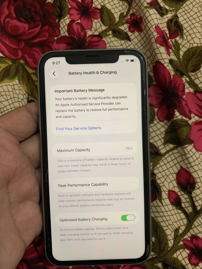 Apple iPhone 11 4