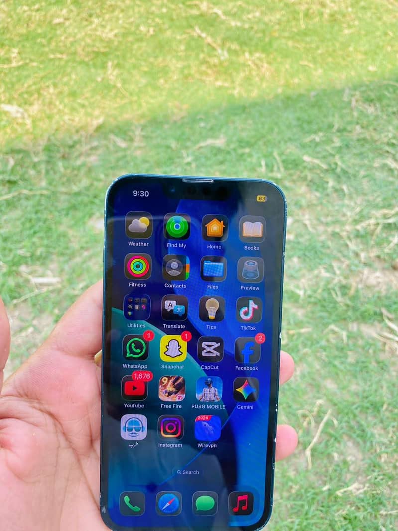 Apple iPhone 13 3