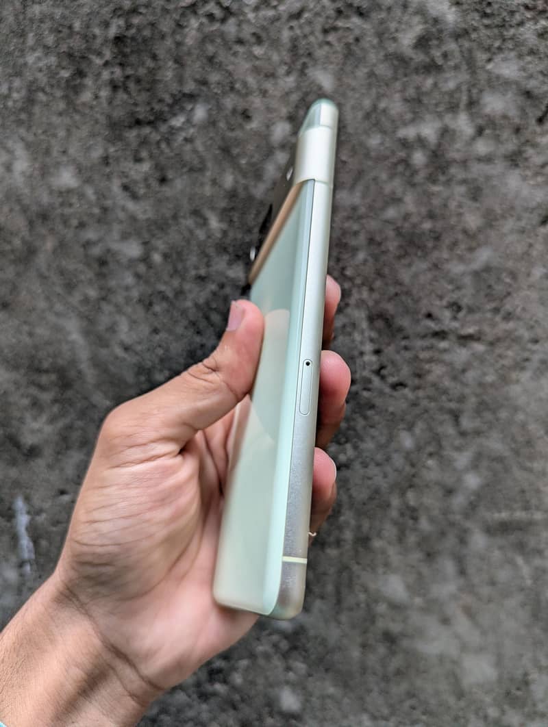 Google Pixel 7 3