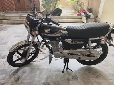New Honda CG Chrome Edition For Sale