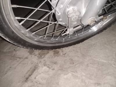 125 honda 2015 model tainki tapy 16 k hai 03012181647