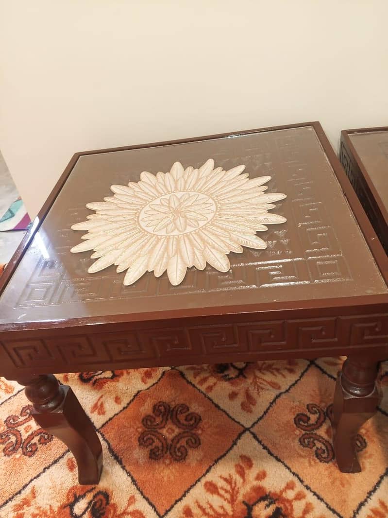 sofa Tables 1