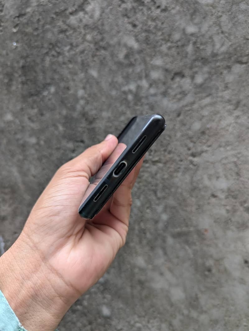 Google Pixel 6 5