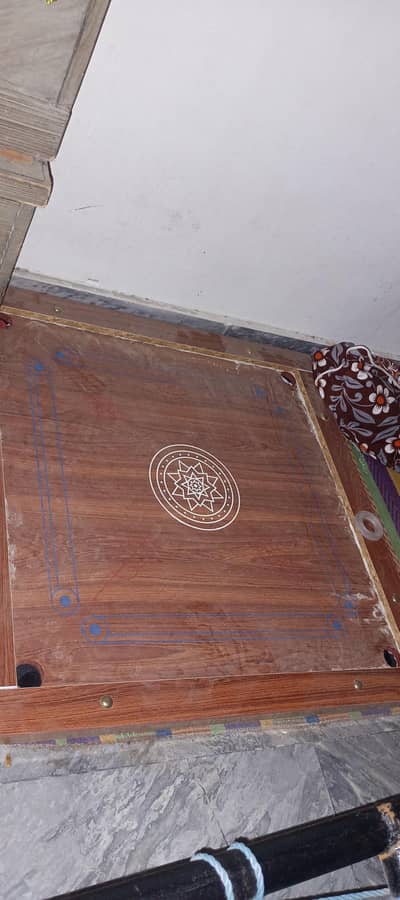 carrom bored 3 by 3 Size