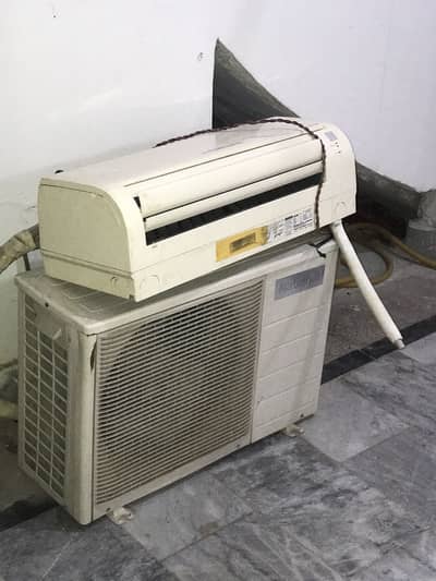 Ac 1 ton