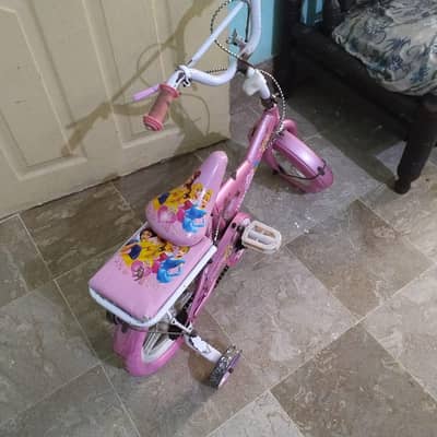 beautiful  kids cycles