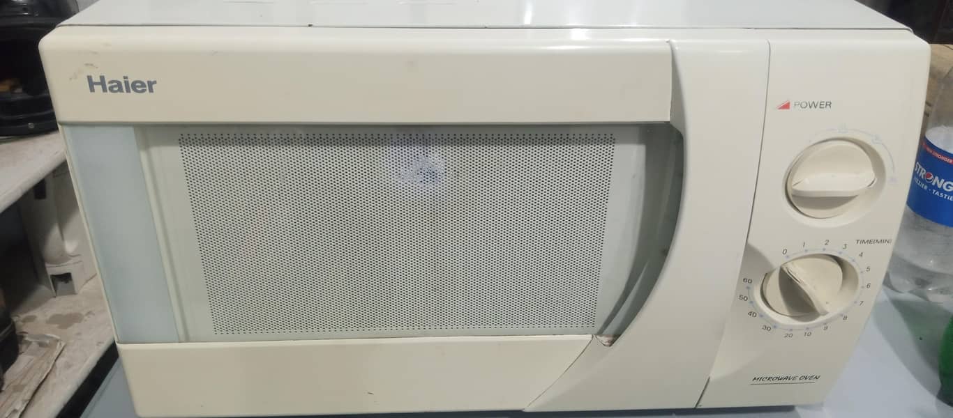 Haier Microwave 4