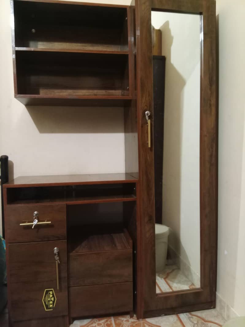 dressing table 2