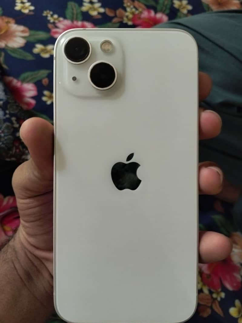 Apple iPhone 13 3